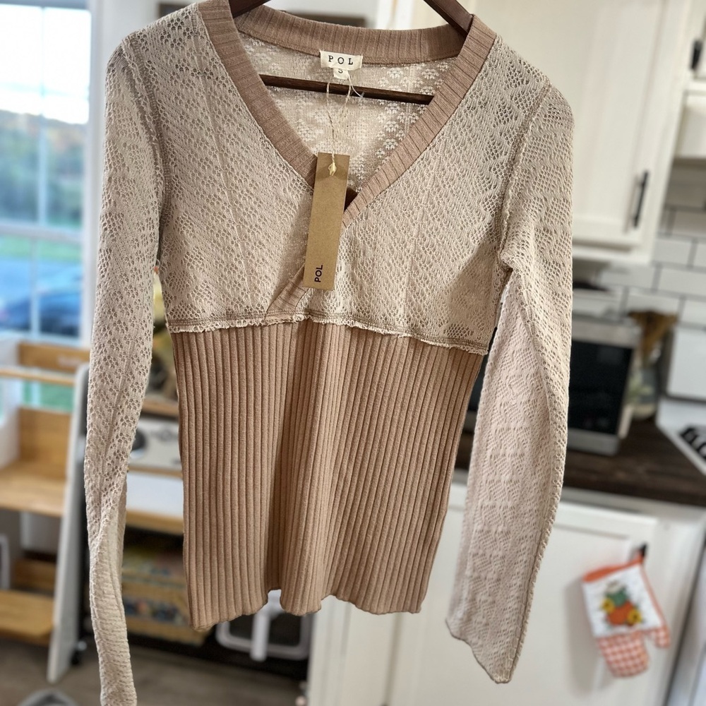 New POL Knit Crochet Raw Hem Overlay Sweater Women’s size Small - Picture 11 of 16